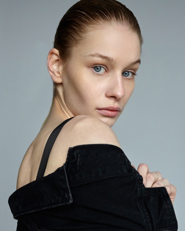 REVS model - DOMINIKA KASPRZAK