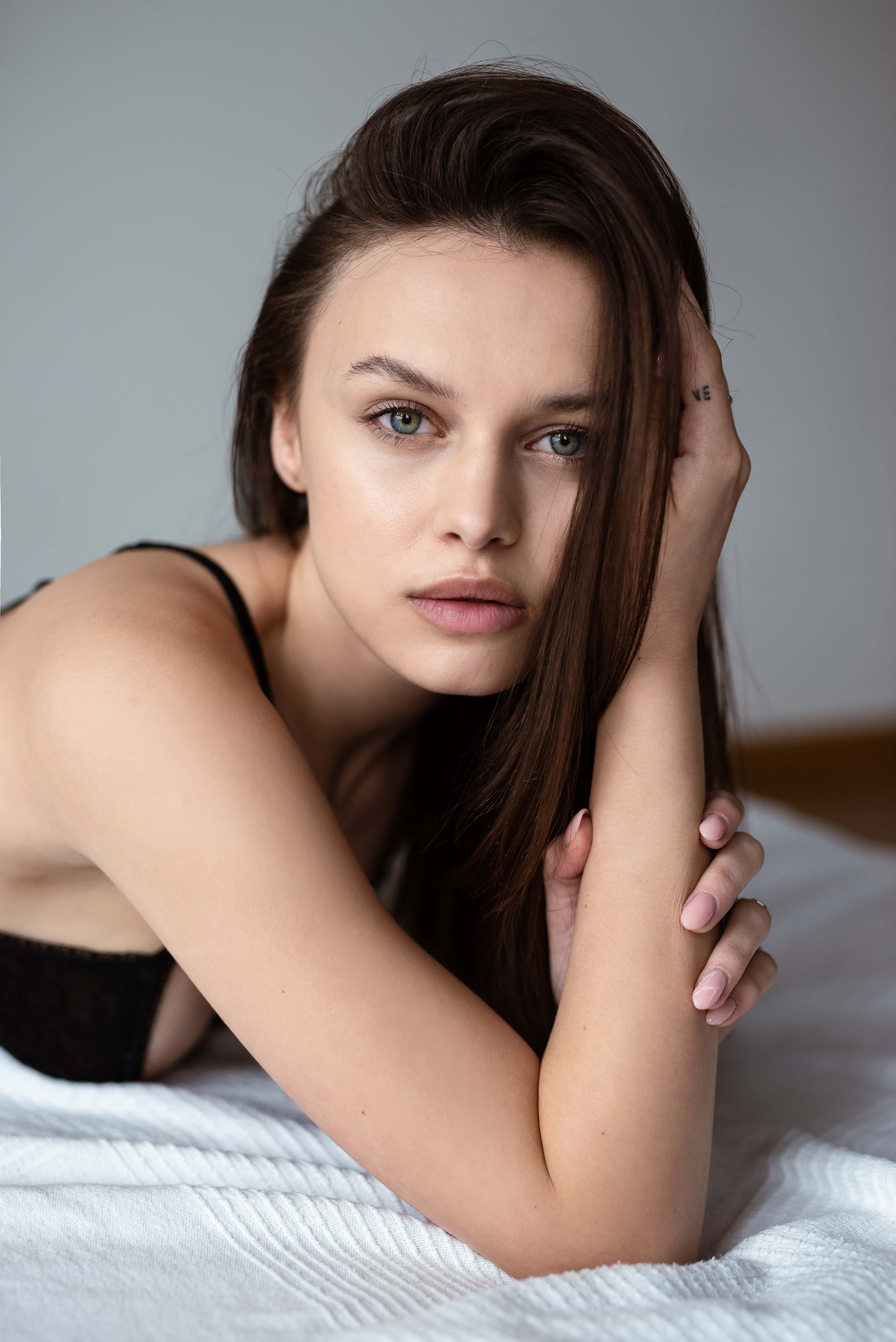 REVS model - WIKTORIA PRZYBYLSKA